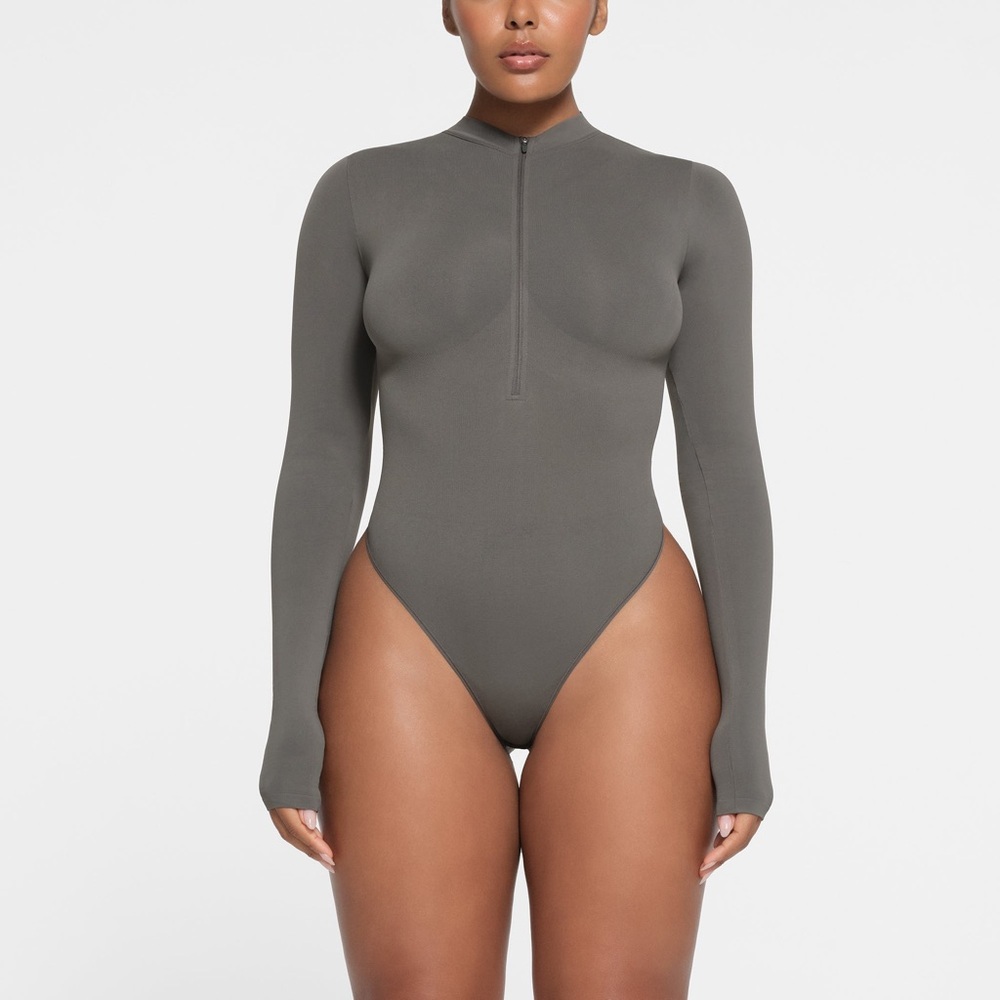 SKIMS Contour Nylon Zip Front Long Sleeve Bodysuit